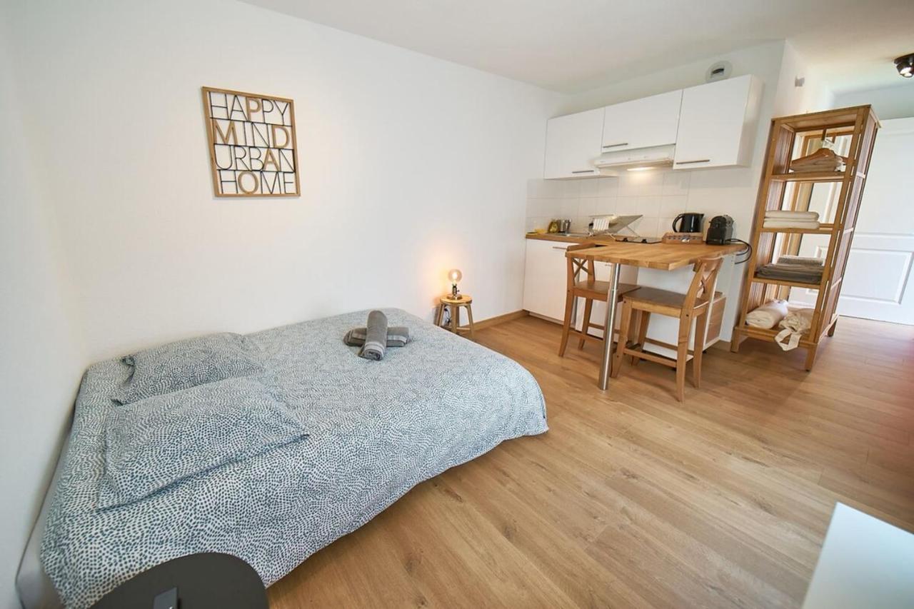Le Petit Costa - Cosy Part-dieu-parking Apartment Lyon